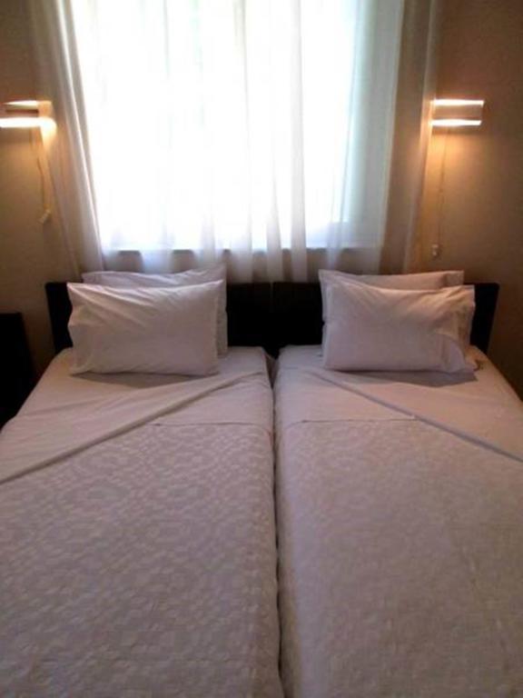 Hotel Ermis Loutra Ipatis Pokoj fotografie